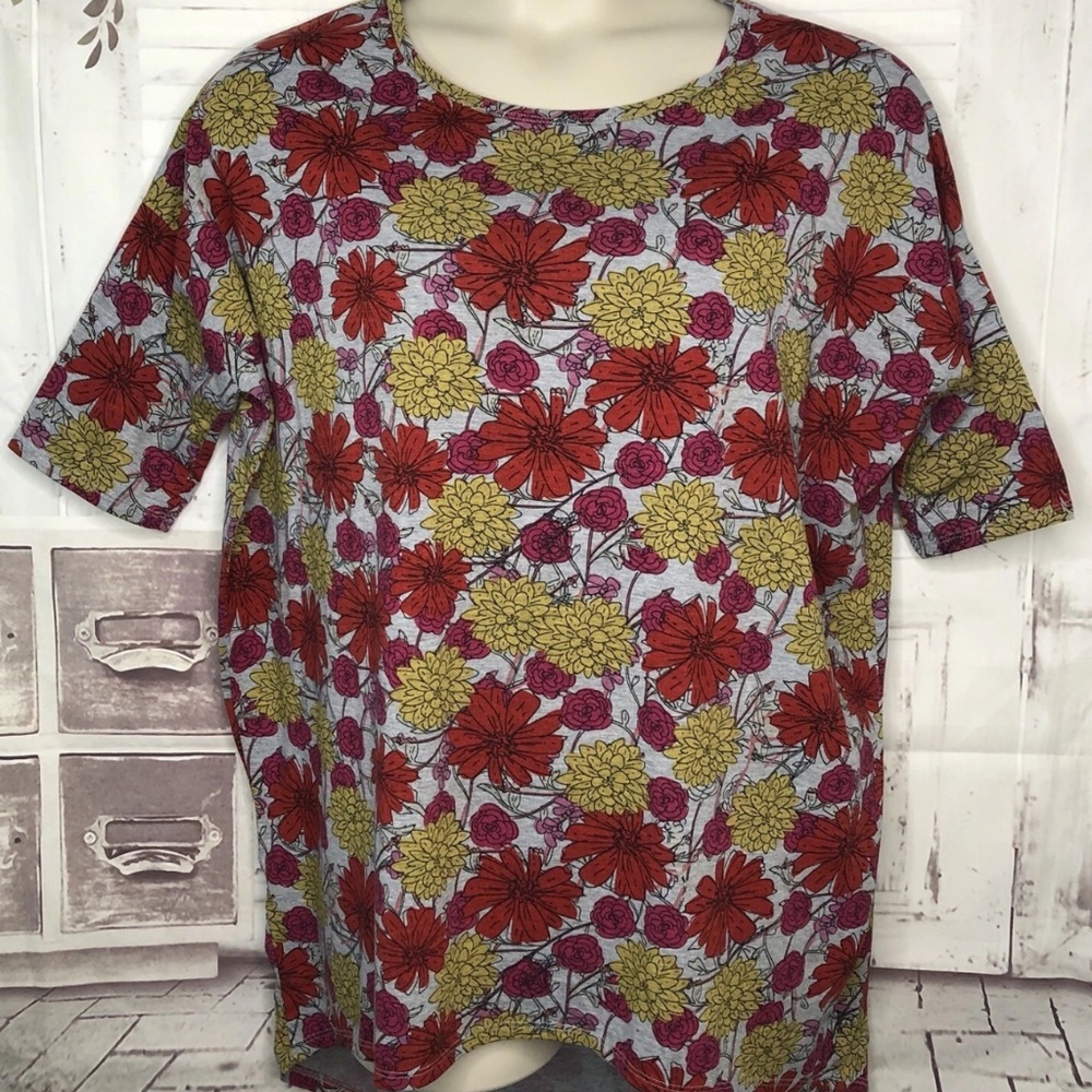❦ LuLaRoe Irma Womens Gray Red Floral Hi-Lo SS Casual Top T-Shirt Sz. Large L 💥